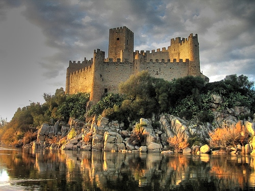 Découvrir le château d’Almourol au Portugal